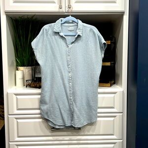 T X S  light Blue T shirt dress size Large with pockets 100% Cotton